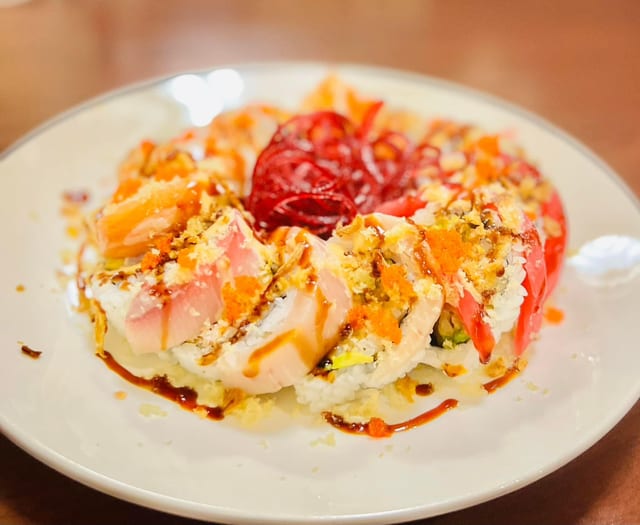 Sunshine Roll (8 pc).