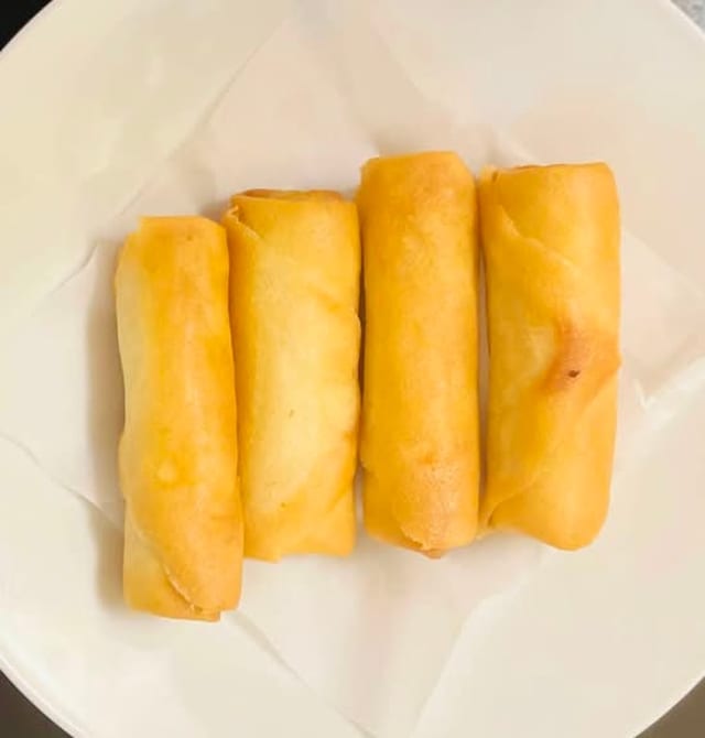 Vegetable Spring Roll (4 pc).